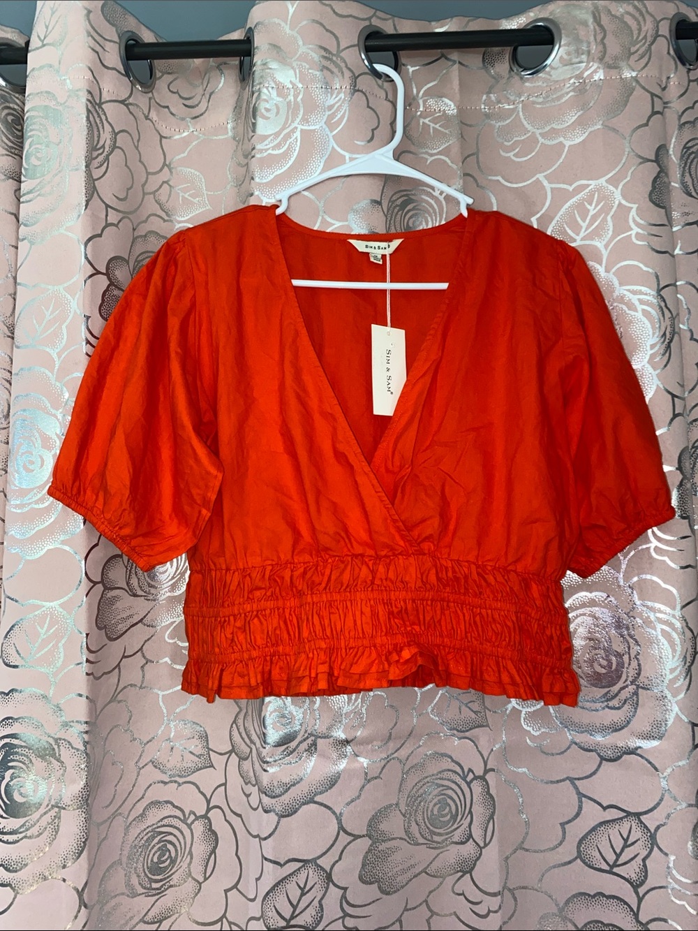 Sim & Sam Orange Smocked V-Neck Crop Top NWT Puff Sleeve M